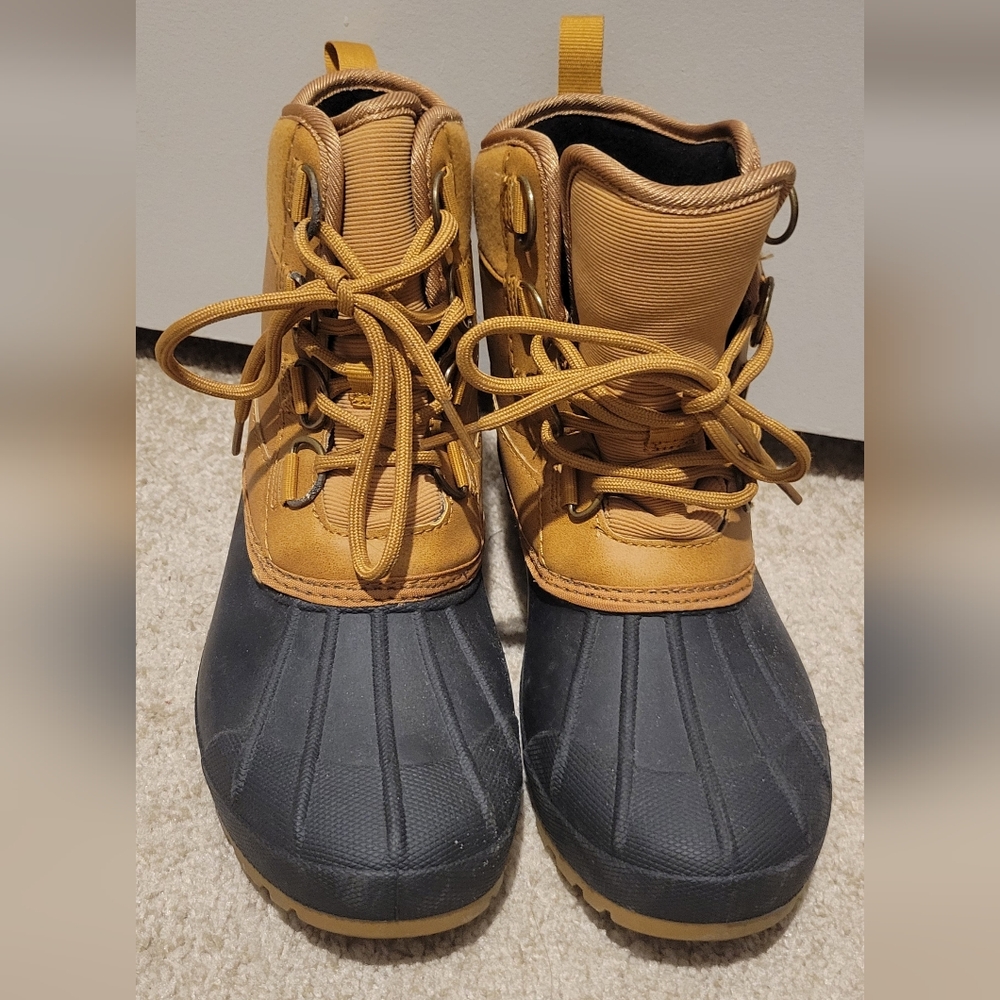Universal Thread Boots - Picture 2 of 6